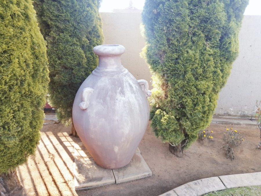 3 Bedroom Property for Sale in Riebeeckstad Free State